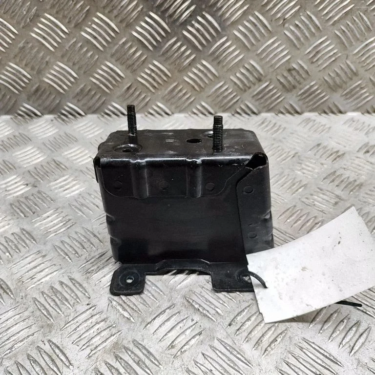 Priekšējā bampera trieciena slāpētājs 852103NL0A