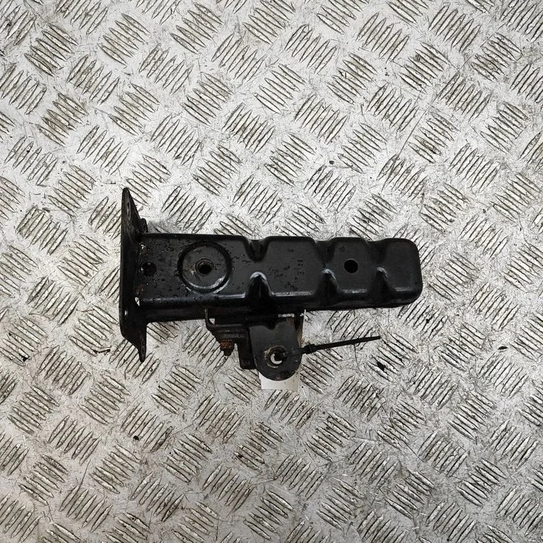 Priekšējā bampera trieciena slāpētājs A4476200095
