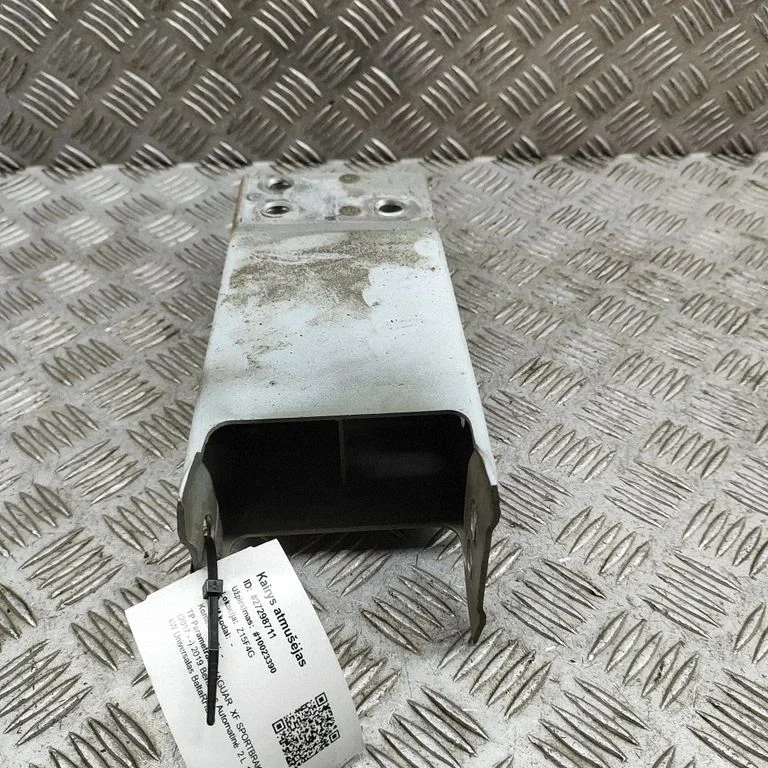 Front bumper shock/impact absorber – Jaguar XF X260 (2015-)