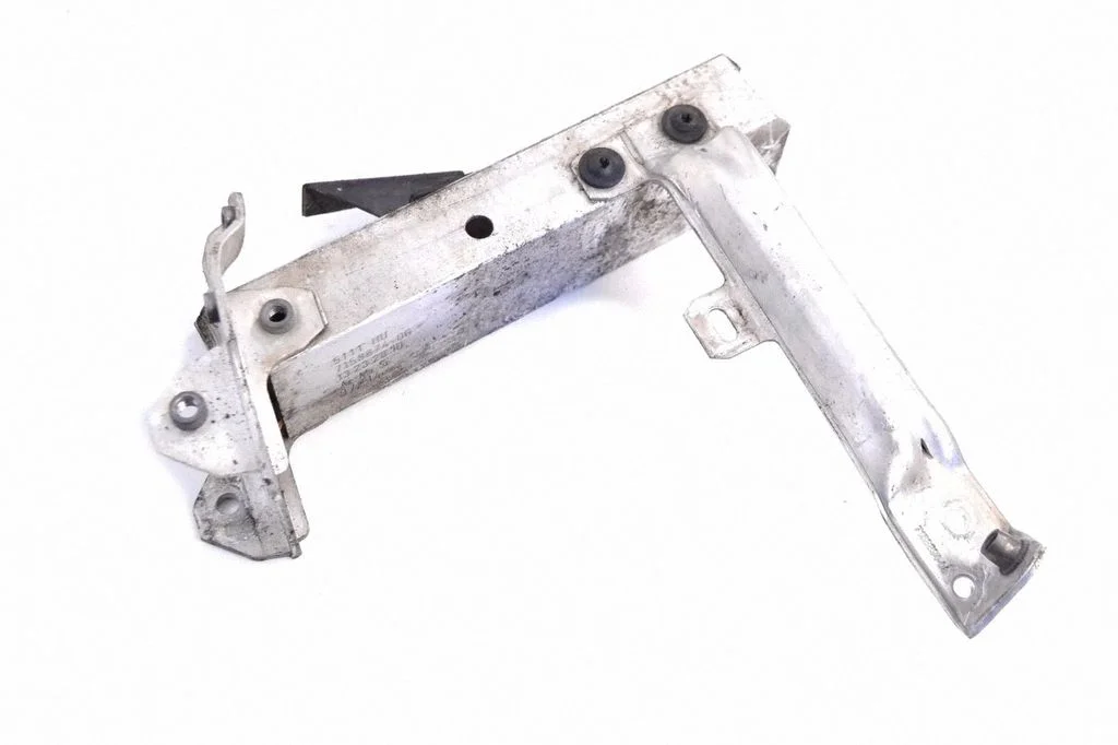 Priekšējā bampera trieciena slāpētājs 7158874