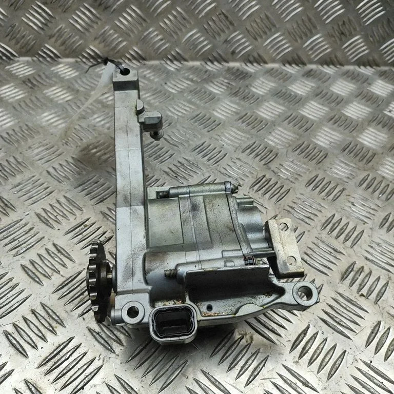 Oil pump – Mercedes-Benz Sprinter W907 W910 (2018-)
