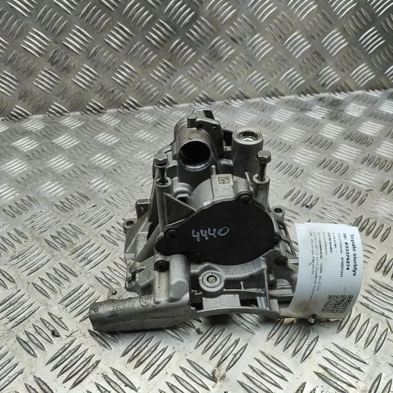 Oil pump – BMW X5 E70 (2006-2013)