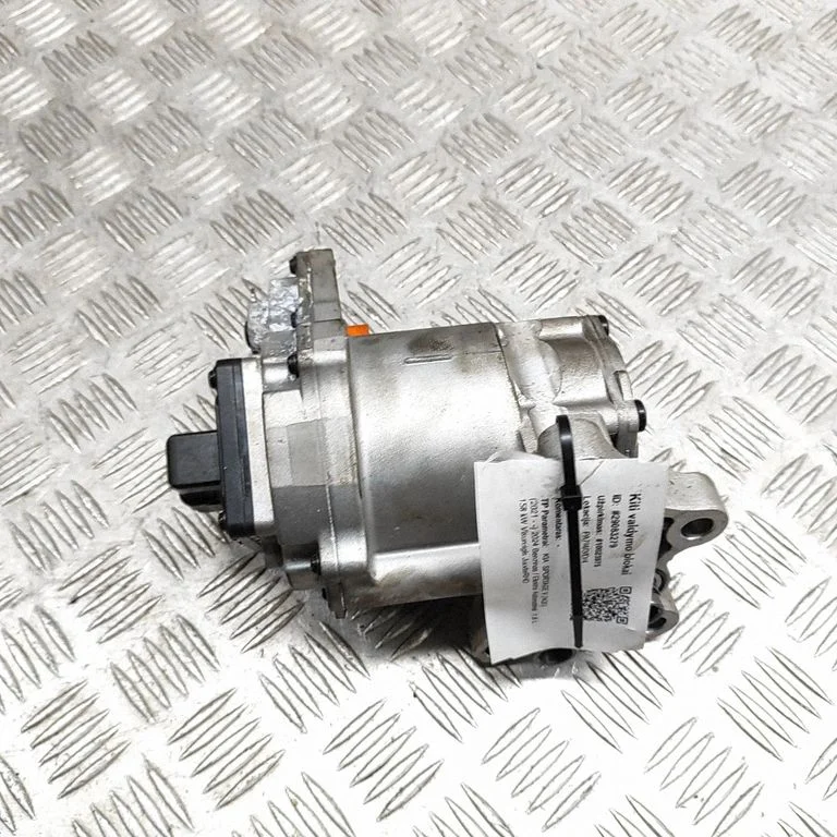 Pompa oleju 461203D900
