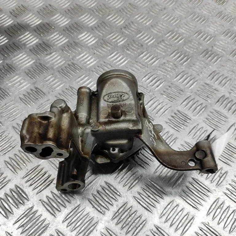 Oil pump – Ford Focus (2010-2017)
