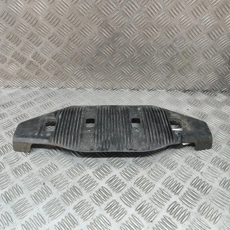 Rear underbody cover/under tray 1EA825912