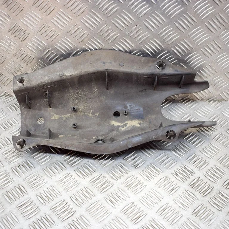 Rear underbody cover/under tray – Mercedes-Benz E-Class W213 (2016-)