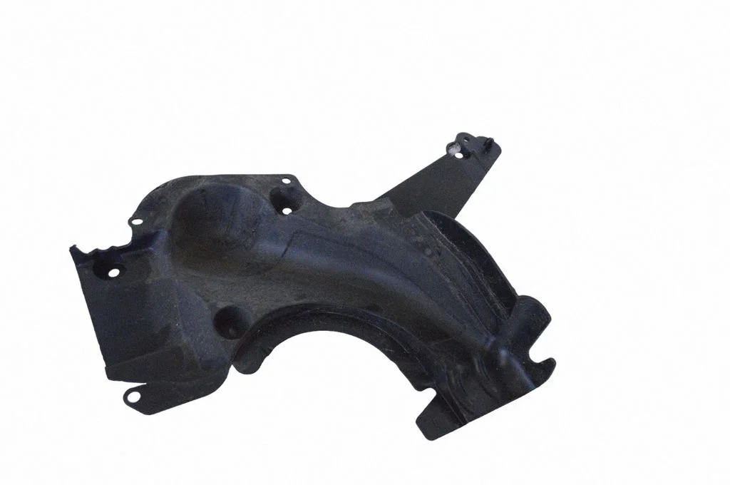 Rear underbody cover/under tray 106051000B