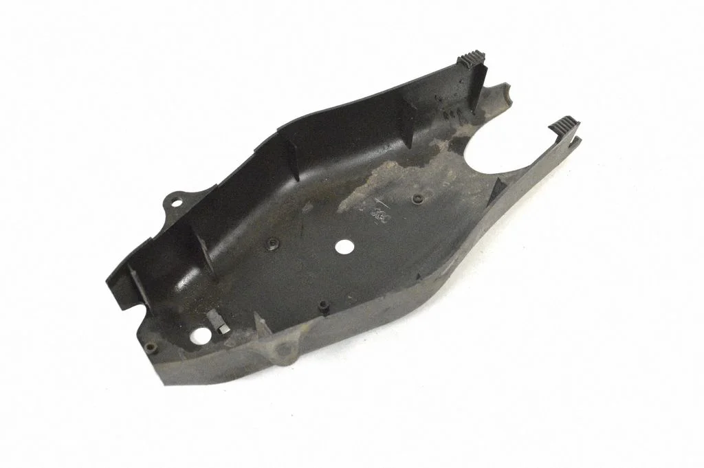 Rear underbody cover/under tray – Mercedes-Benz CLS-Class C219 (2003-2011)