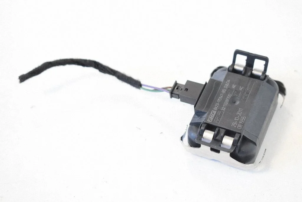 Lietus sensors 8X2317D547BD