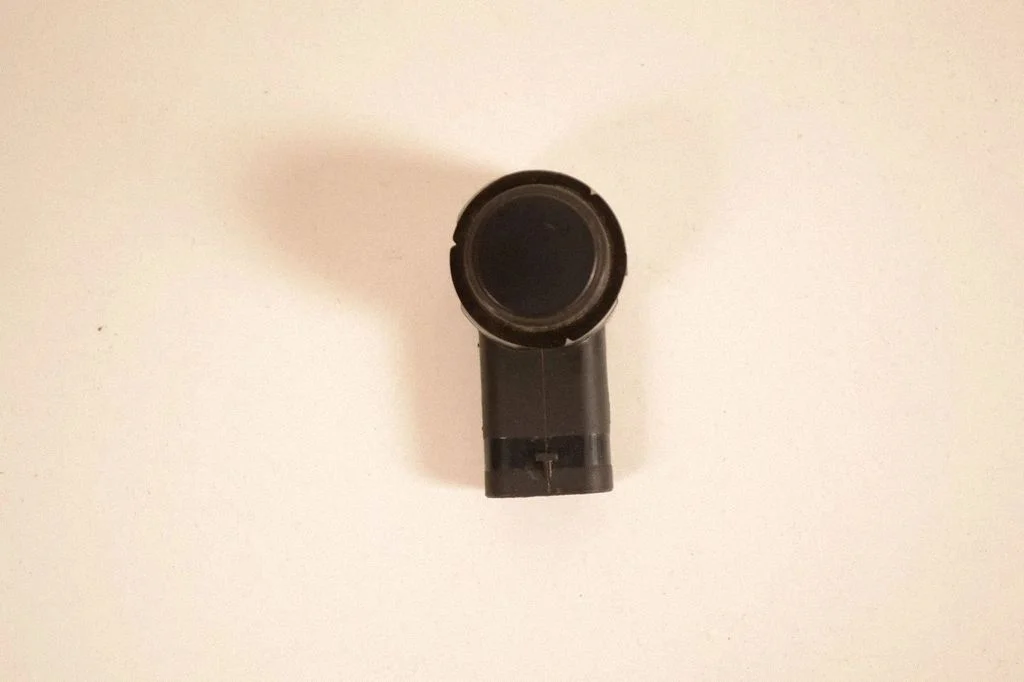 Parkošanās sensors PDC 9G9215K859AA