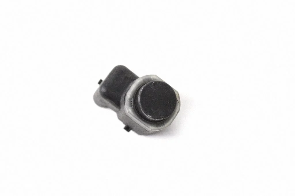 Parkošanās sensors PDC 9G9215K859EA