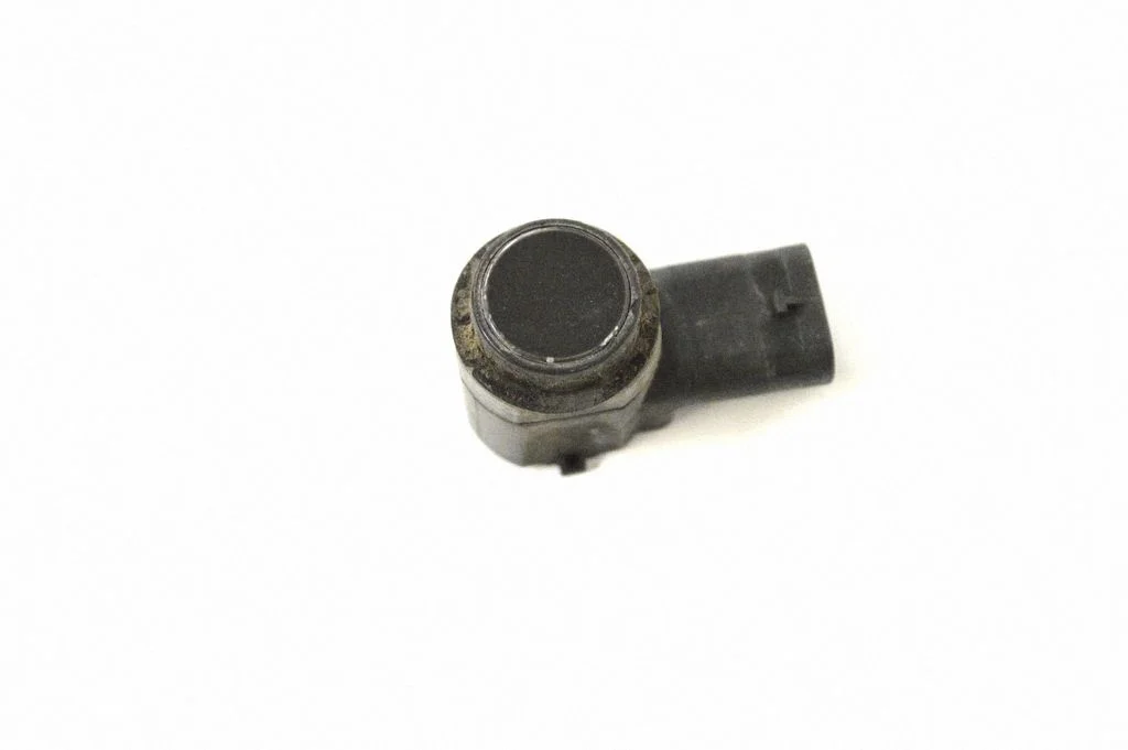 Parkošanās sensors PDC 9G9215K859DA
