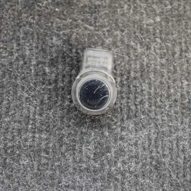 Parkošanās sensors PDC – BMW 5. sērija E60 E61 (2004-2010)