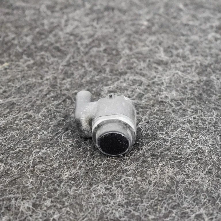 Parkošanās sensors PDC – BMW 5. sērija E60 E61 (2004-2010)