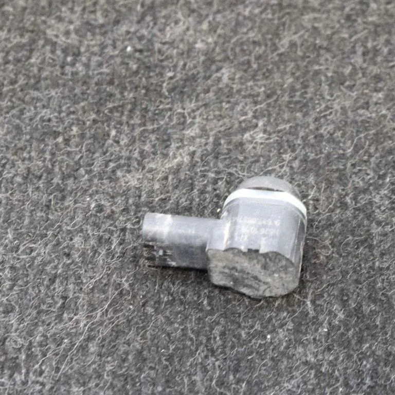 Parkošanās sensors PDC 9G9215K859DA
