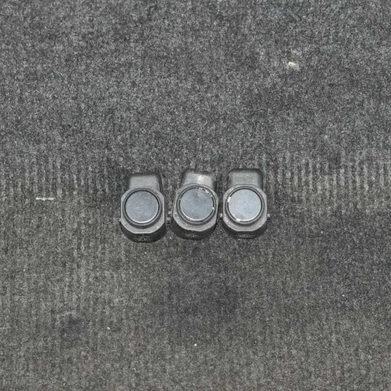 Parkošanās sensors PDC – Nissan Qashqai+2 (2008-2010)