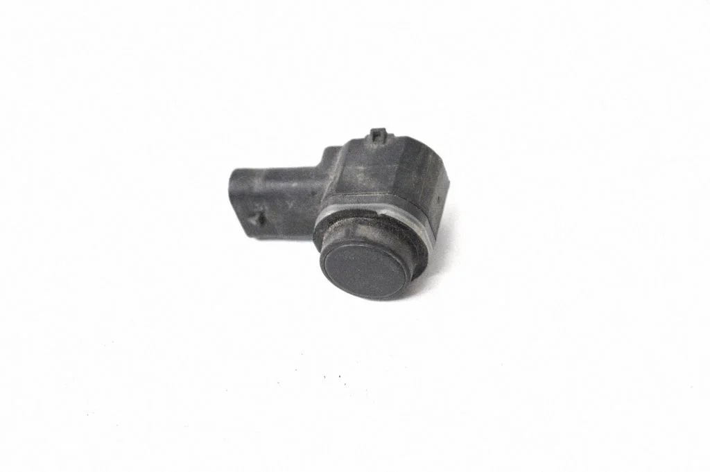 Parkošanās sensors PDC 9G9215K859DA