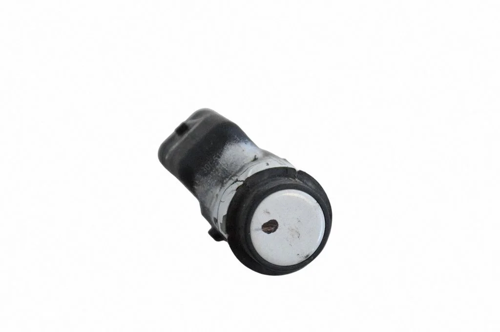 Parkošanās sensors PDC – BMW 6. sērija F12 F13 (2010-2018)