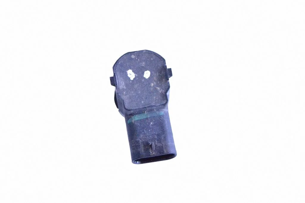 Parkošanās sensors PDC 9G9215K859DA