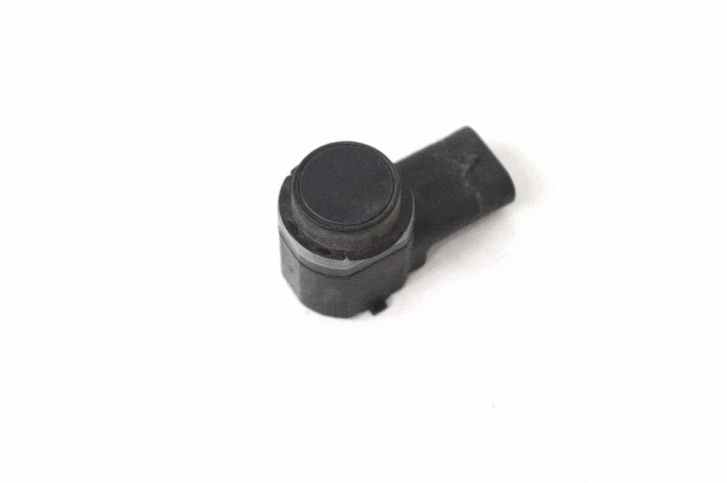 Parkošanās sensors PDC 9G9215K859DA