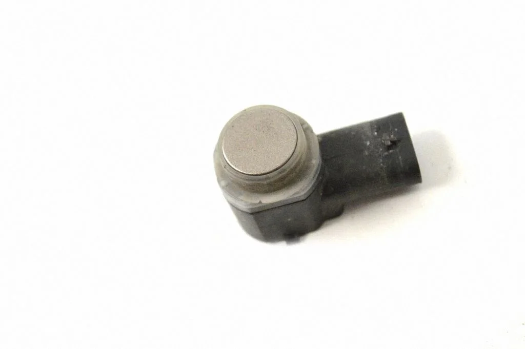 Parkošanās sensors PDC 9G9215K859AB