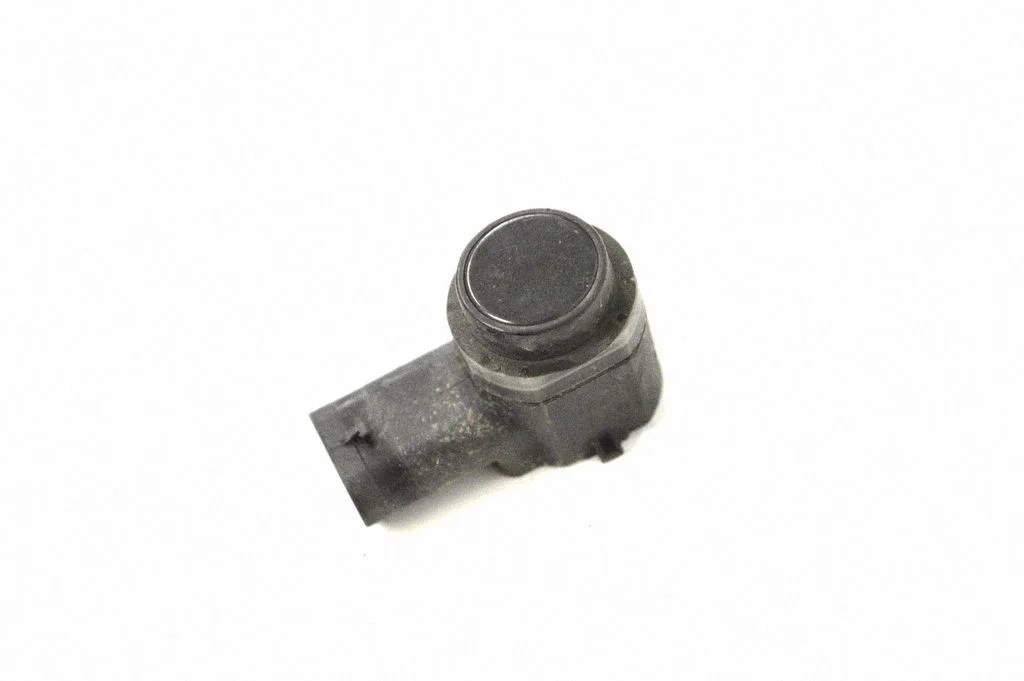 Parkošanās sensors PDC 9G9215K859DA