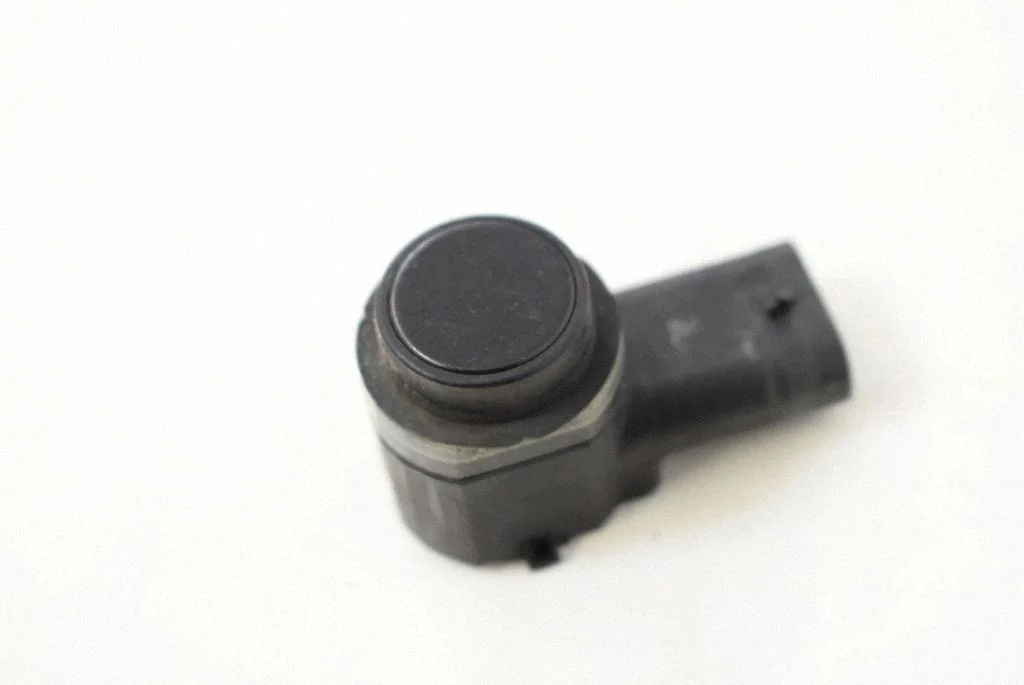 Parkošanās sensors PDC 9G9215K859AB