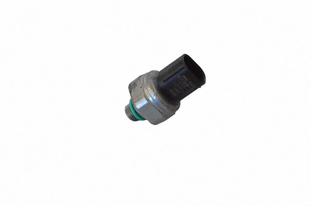 Air conditioning (A/C) pressure sensor 9323658