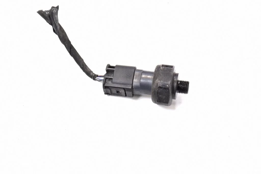 Air conditioning (A/C) pressure sensor 9141958
