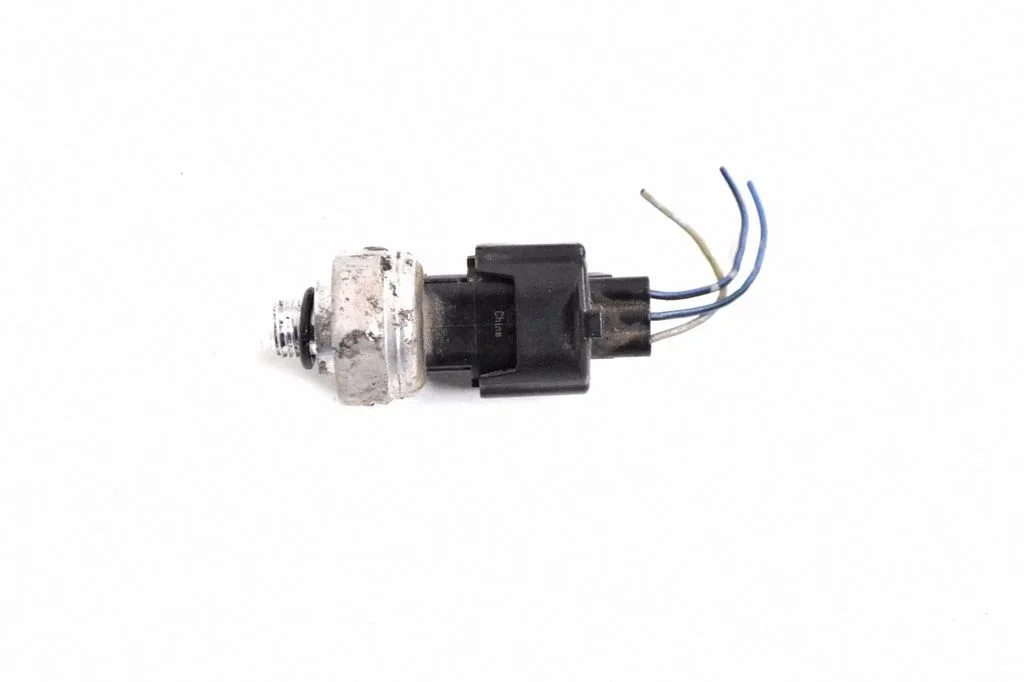Air conditioning (A/C) pressure sensor 42CP813