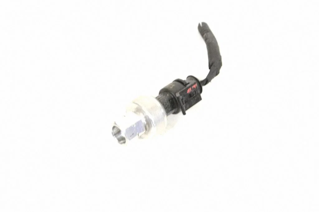 Air conditioning (A/C) pressure sensor 50550372