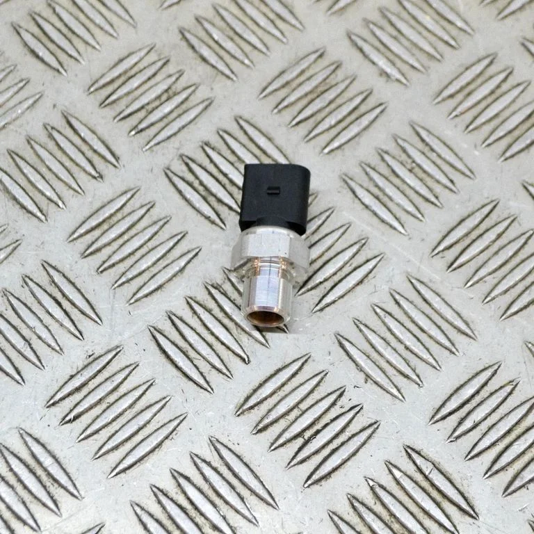 Air conditioning (A/C) pressure sensor – Audi SQ2 GA (2017-)