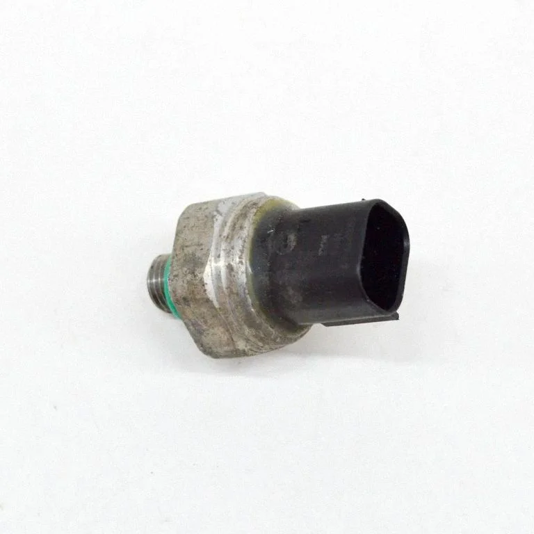 Air conditioning (A/C) pressure sensor 9323658