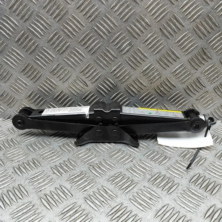 Domkrats 5Q0011031E