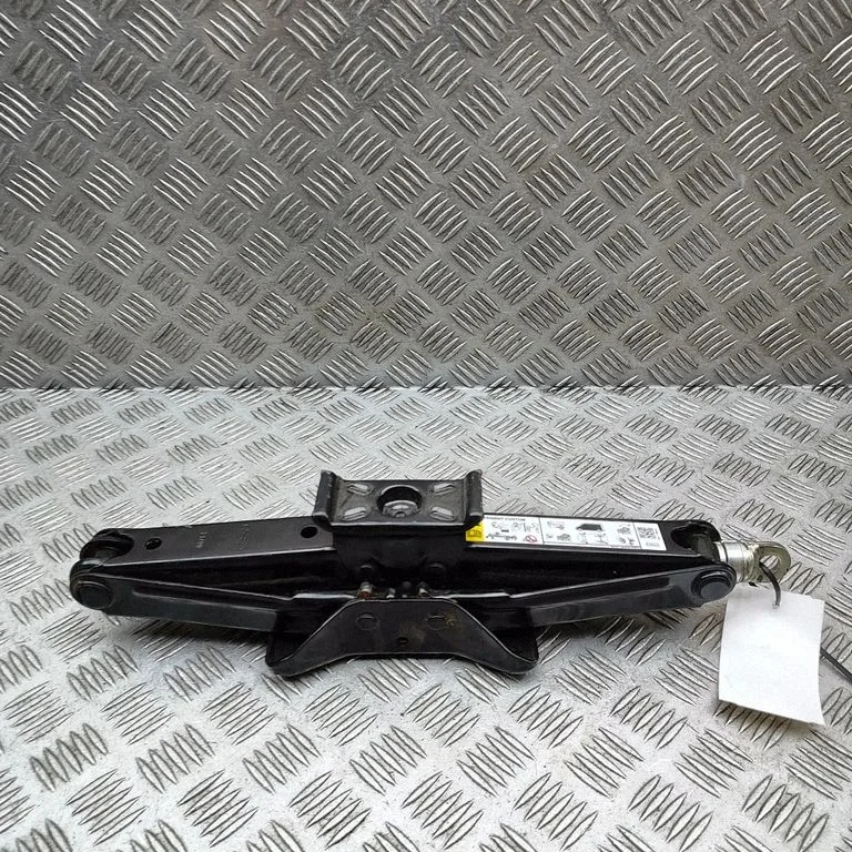 Domkrats KK3117080BA