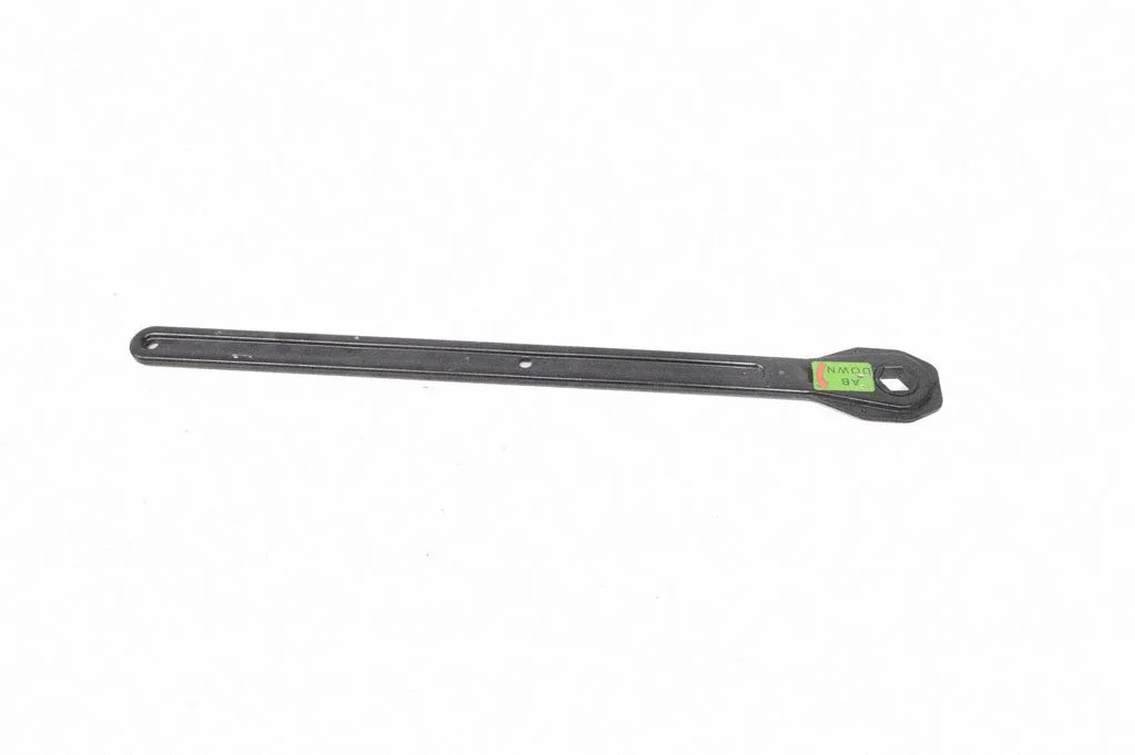 Wheel nut wrench 4M01011141