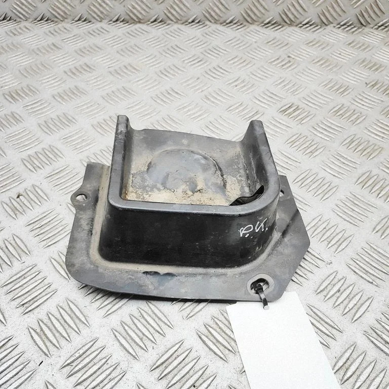 Other body part – Tesla Model Y (2020-)