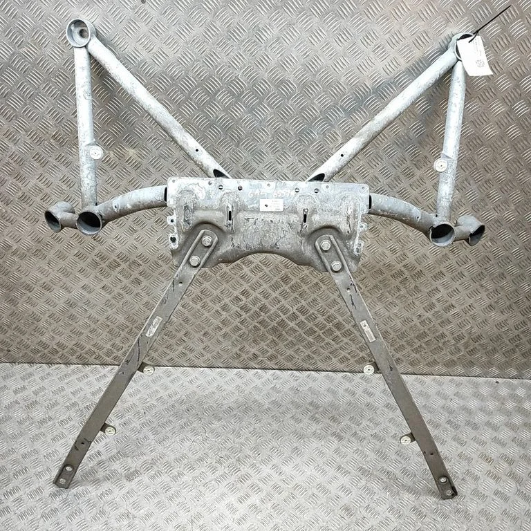 Muu kereosa 7477672