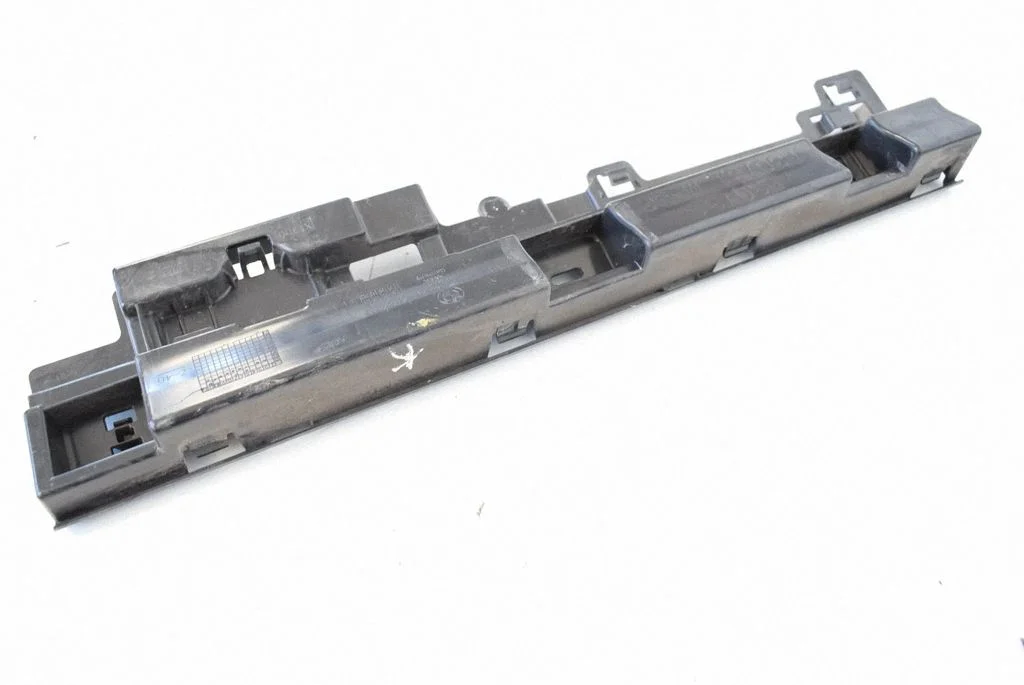 Cita virsbūves daļa – BMW 3. sērija F30 F35 F31 (2012-2018)