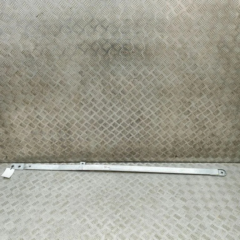 Inna część karoserii 8736999