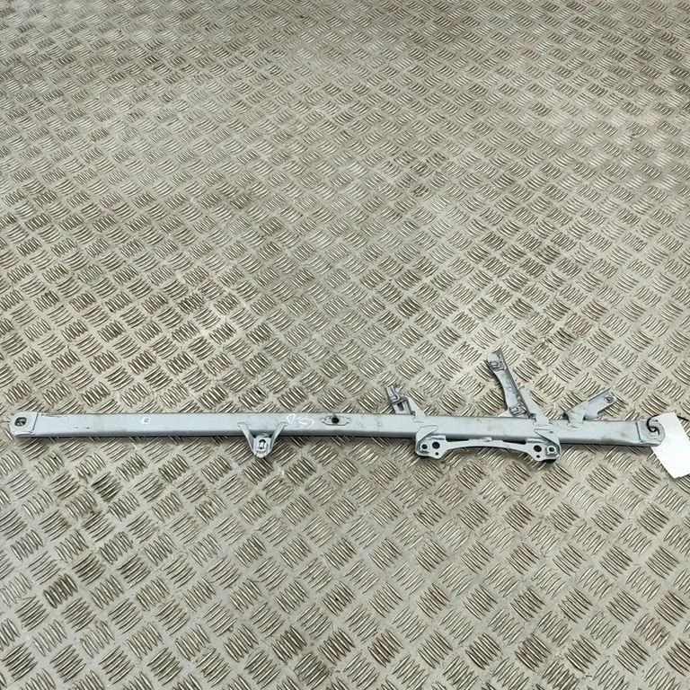 Muu kereosa 9GT505476B