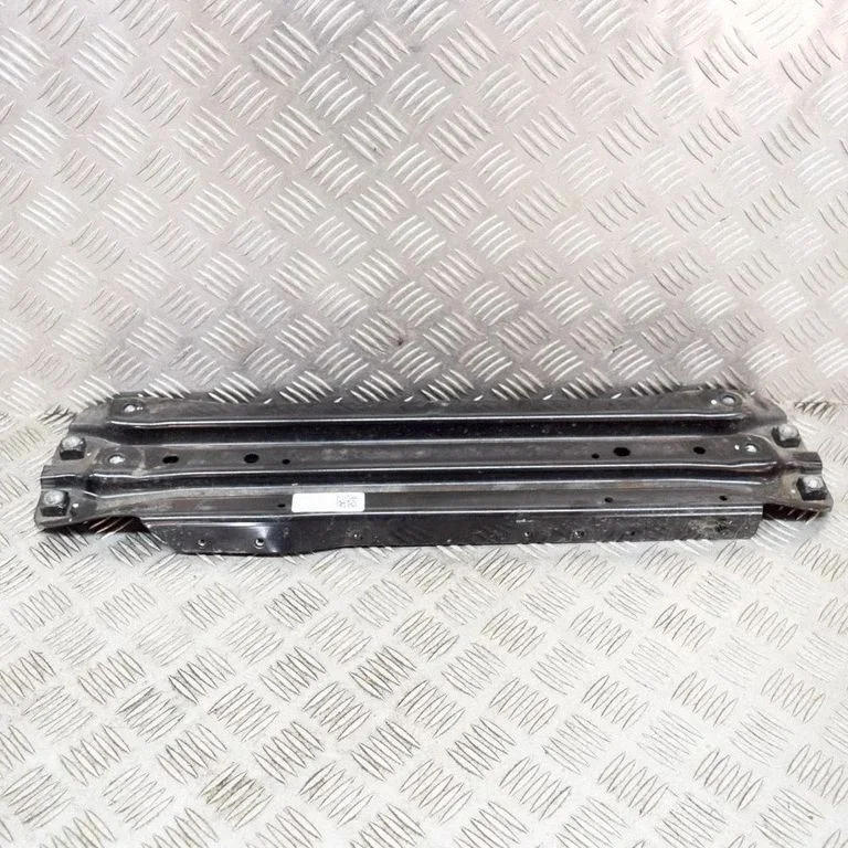 Muu kereosa 1EA199599B