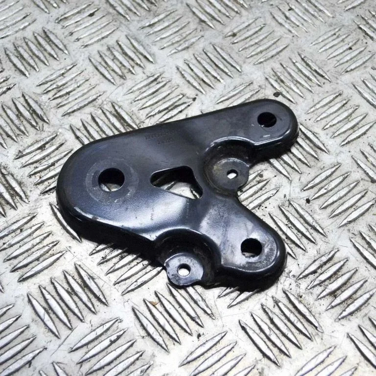 Other body part – Tesla Model Y (2020-)