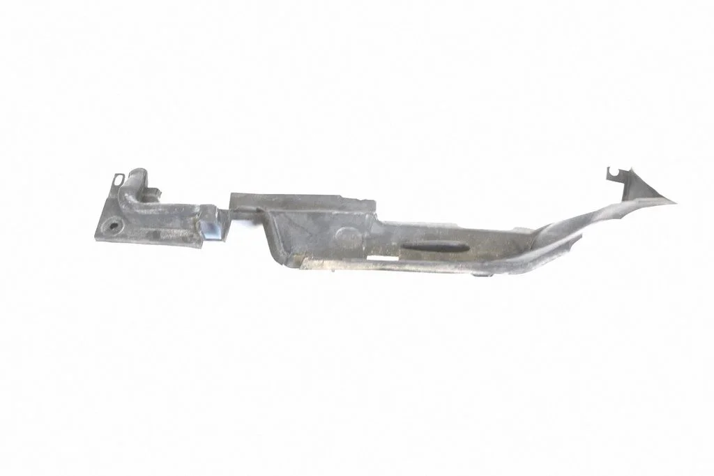 Inna część karoserii 8W0821170