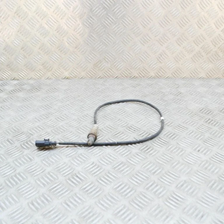 Lambda probe sensor 04E906262CS