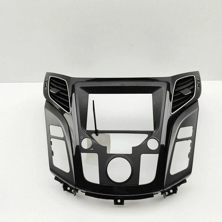 Radio/navigācijas apdare 847413Z340
