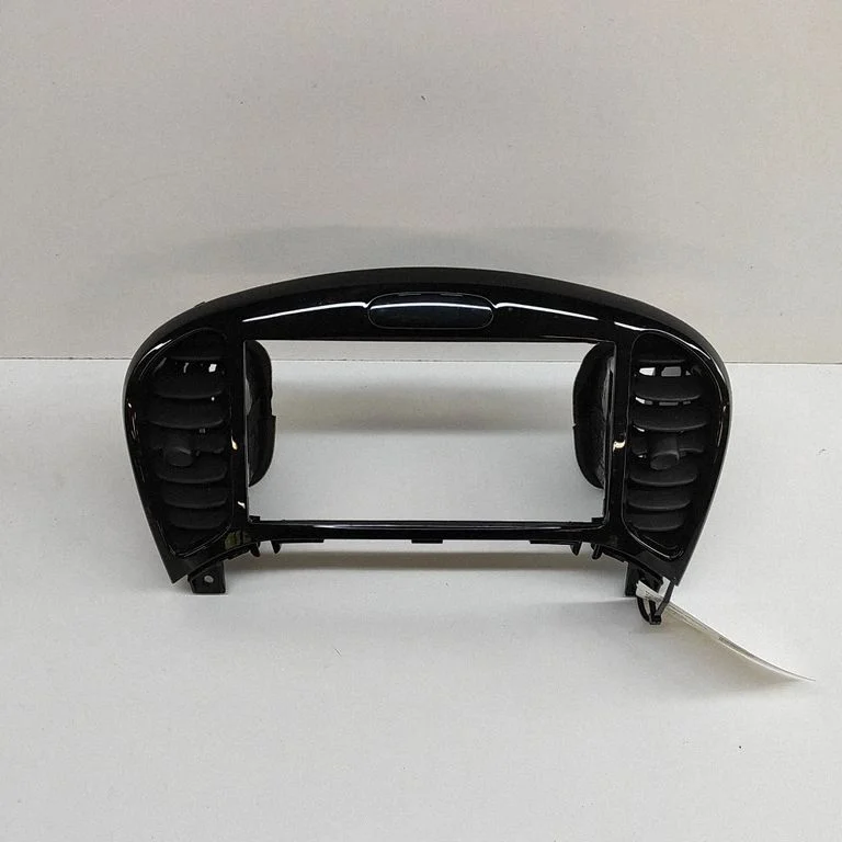 Radio/navigācijas apdare 68260BX80A