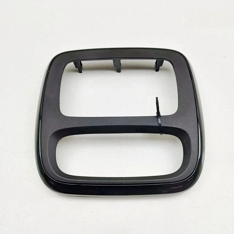 Radio/GPS head unit trim – Opel Vivaro (2014-2018)