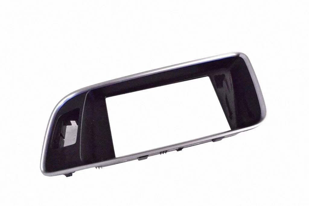Radio/GPS head unit trim 8R2857186H