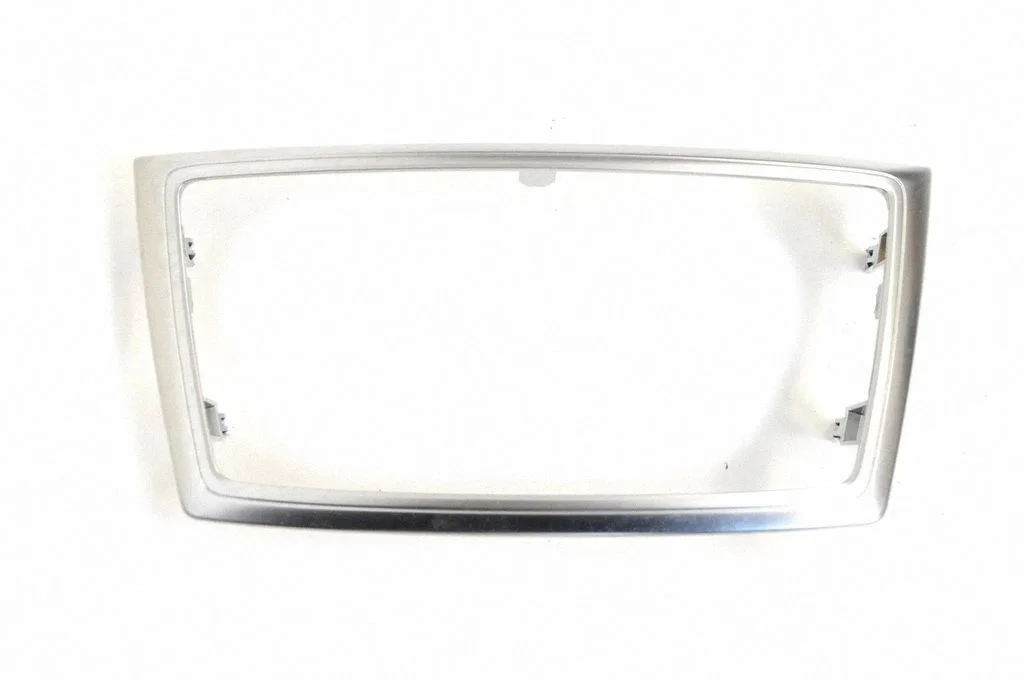 Radio/navigācijas apdare – Mercedes-Benz GL klase X166 (2013-2019)